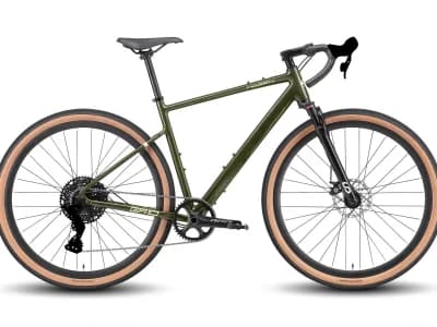 Hagen GR 10 Air 700C 2025 зеленый хаки, металлик