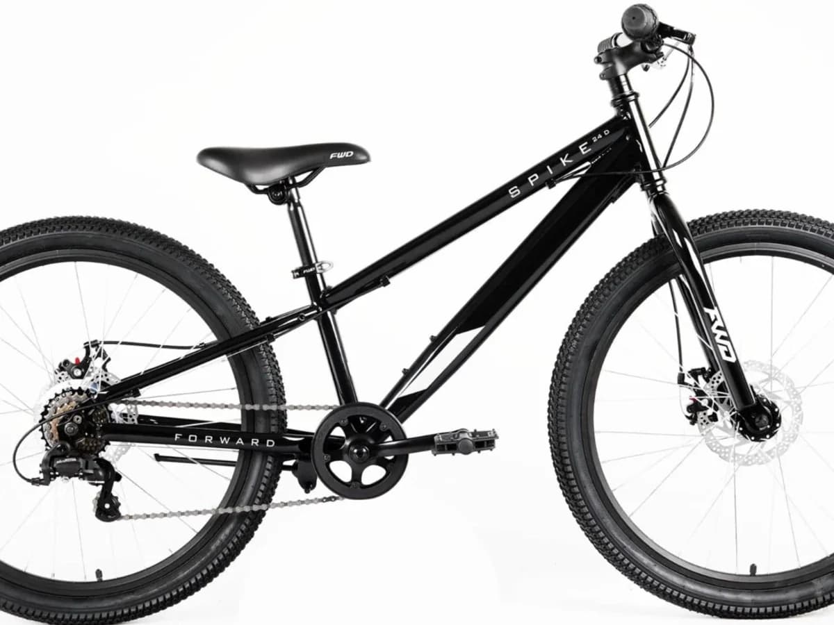 Фото 1 — Forward SPIKE 24 D 2025 черный/серебристый черный/серебристый
